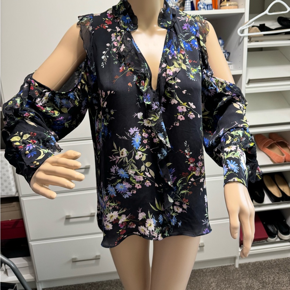 Parker, Size S, 100% Silk